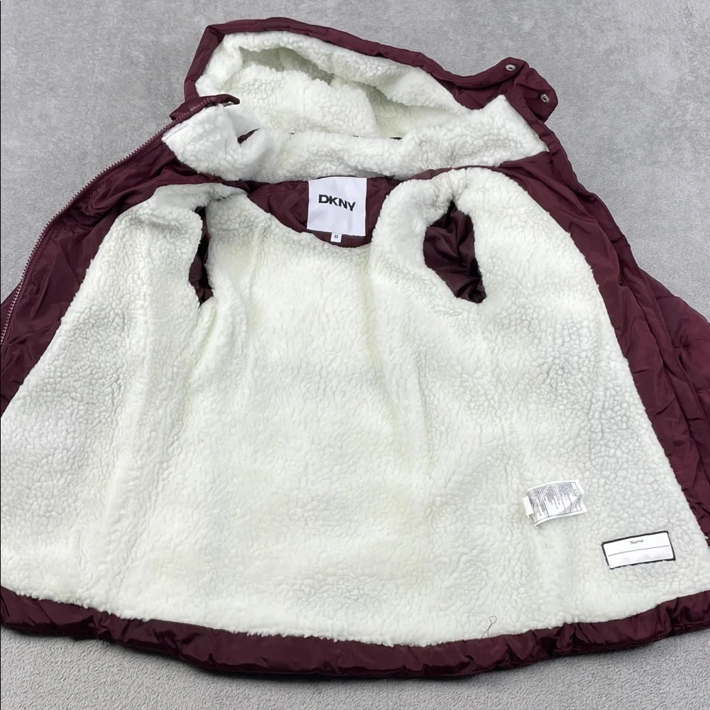 Dkny stylish burgundy